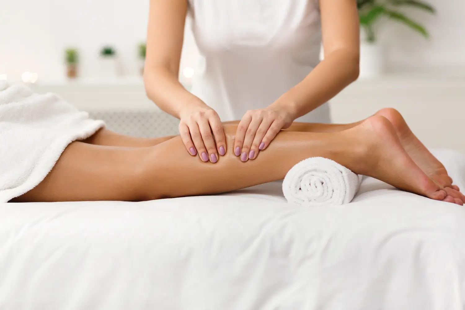 Massage-Therapeutin Massage Frau Kälber im Spa-Center